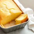 Bolo de Limão Fofinho de Liquidificador Fácil e Irresistível Imagem de Destaque