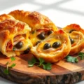 Pastel de Bauru Tradicional e Irresistível para Você Imagem de Destaque